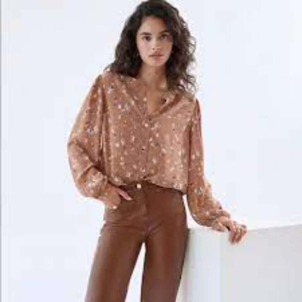 NWT Wilfred 100% silk top